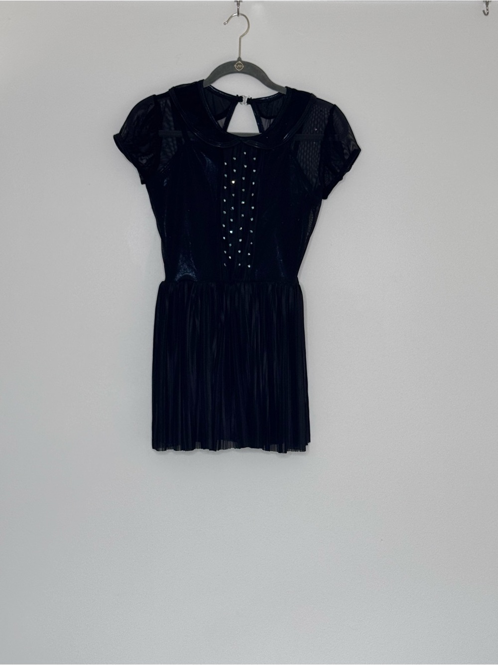Curtain Call Women’s Black Short Sleeve Pleated Dress with Stud Accents costume